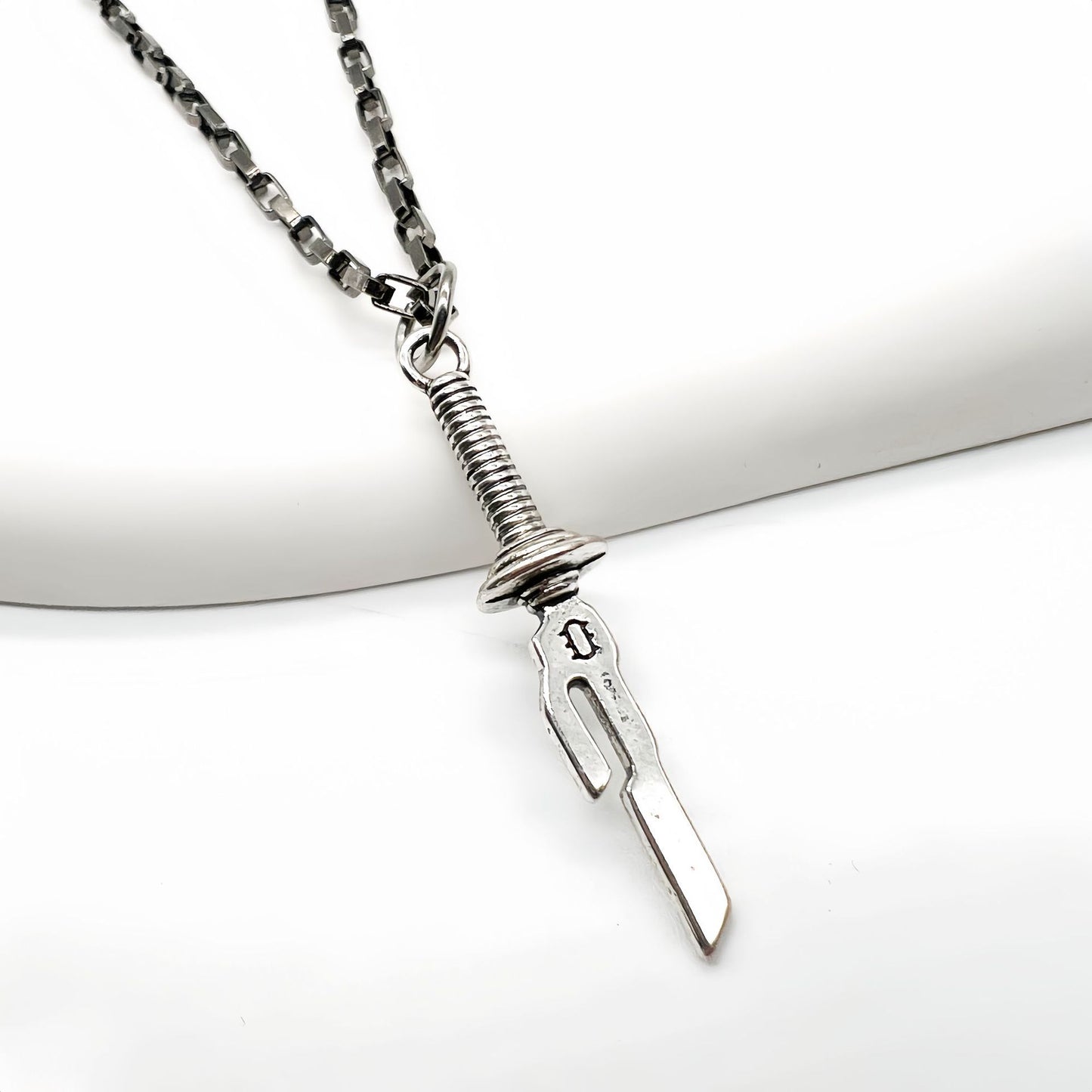 🎁Inverted Spear of Heaven Necklace✨