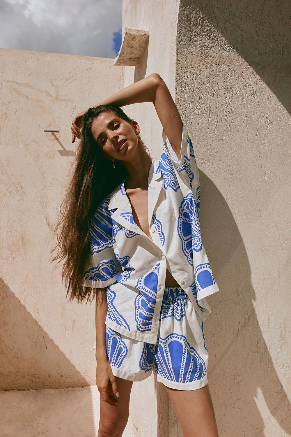 V Neck Short Sleeves Shirt and Drawstring Waist Shorts Seashell Print Set