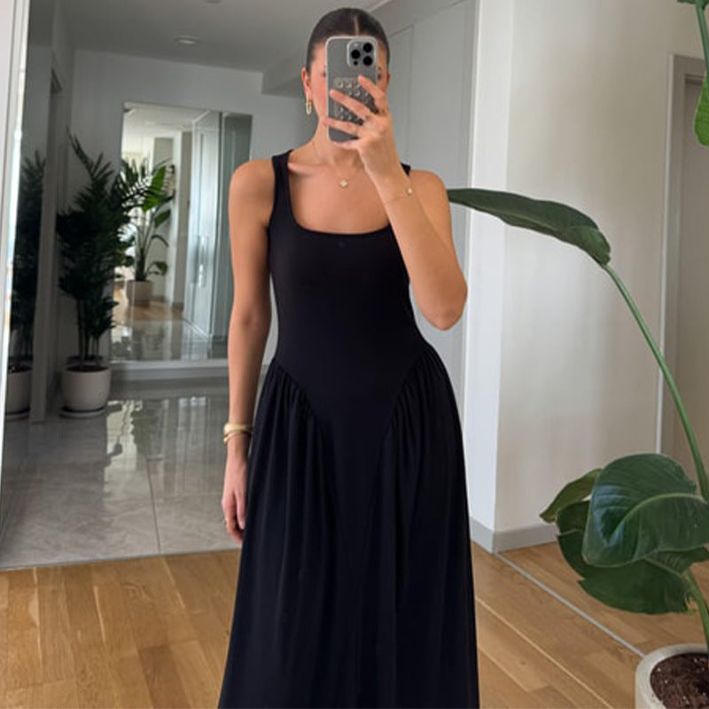 Sleeveless Pleated Slim Dress