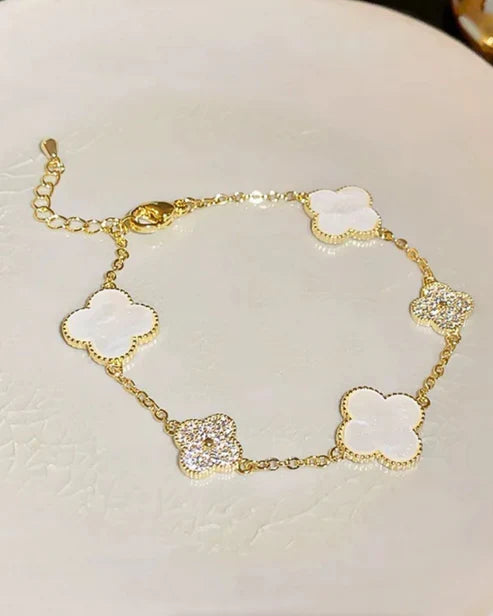 🎁Four Leaf Clover Bracelet✨