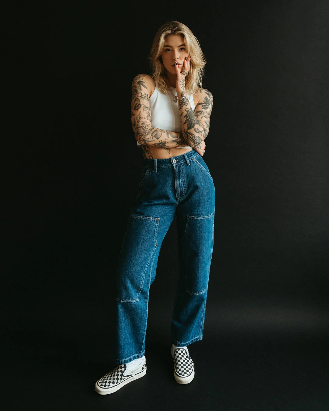 High-waisted loose-fitting straight leg pants