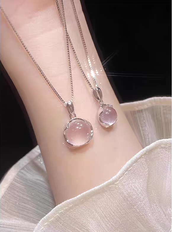 Rose Quartz Clover Necklace | Valentine’s Limited Edition Healing S925 Silver Clavicle Chain