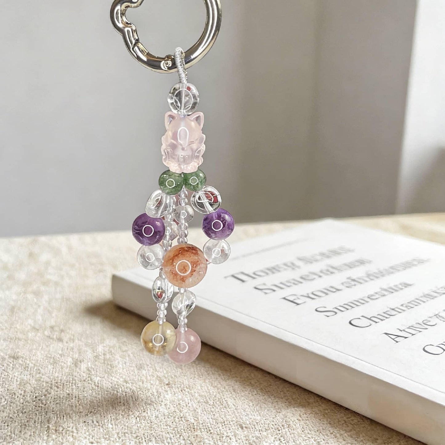 Natural Mixed Crystal Plum Blossom Keychain, Handmade Stone Bag Charm, Aesthetic Healing Crystal Pendant for Purse, Car & Phone Accessory