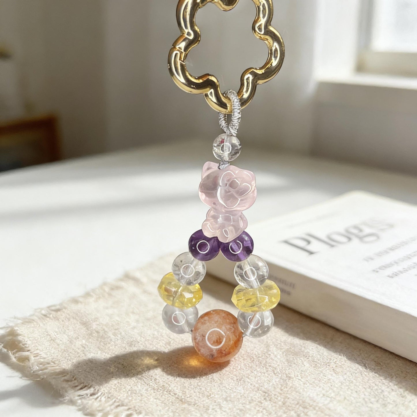 Natural Mixed Crystal Plum Blossom Keychain, Handmade Stone Bag Charm, Aesthetic Healing Crystal Pendant for Purse, Car & Phone Accessory