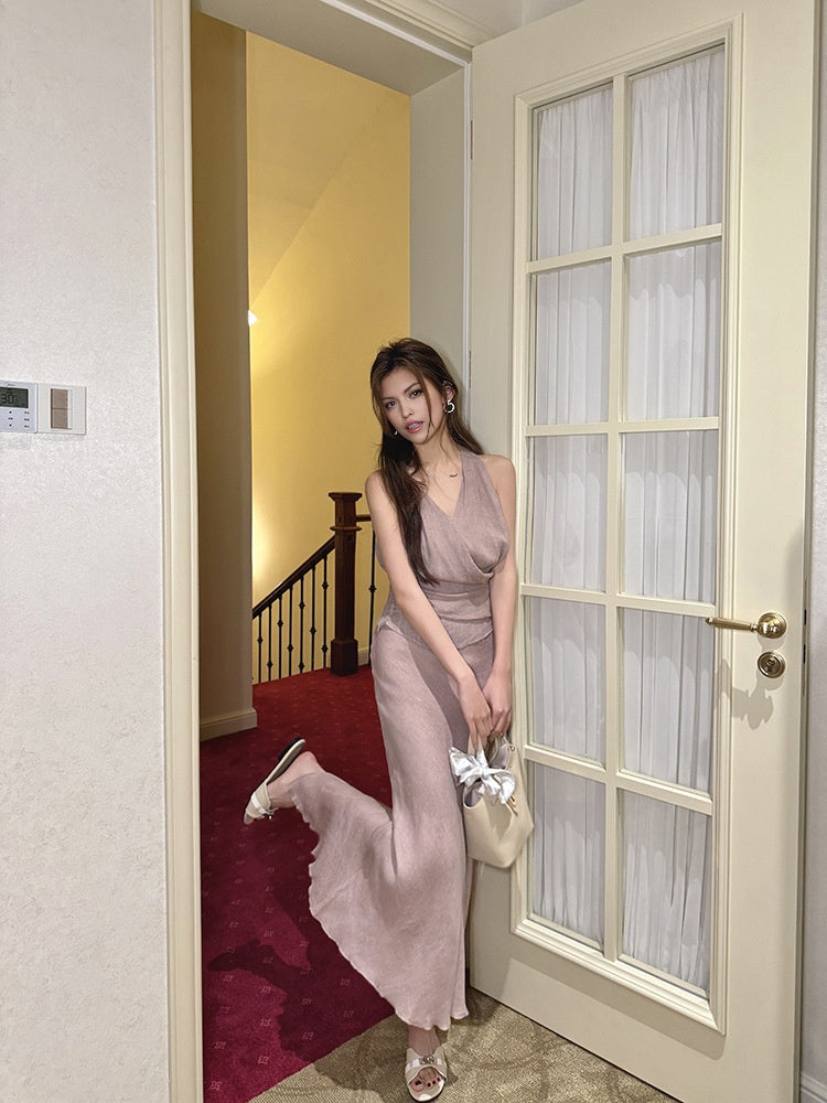 V-neck sleeveless halter undershirt female temperament top package hip fishtail skirt long skirt